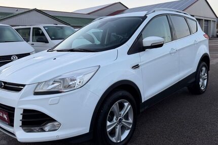 Ford Kuga 103.163 km 7.890 &euro; Velburg 92355