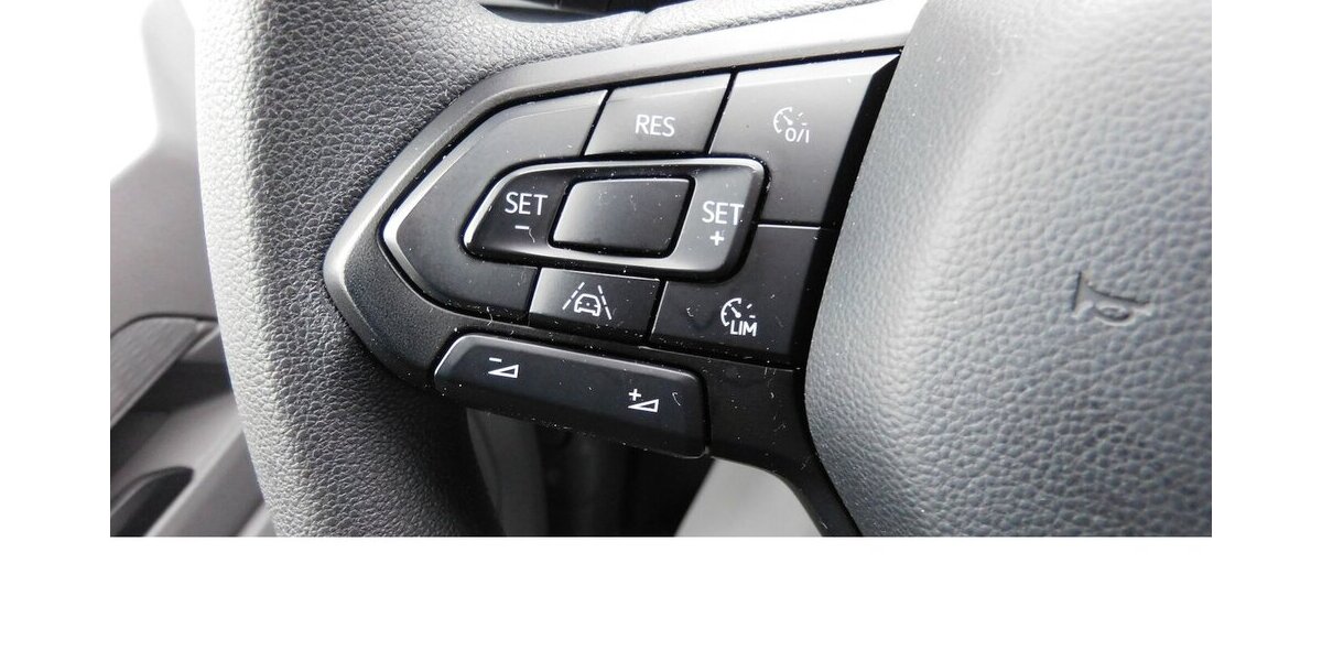 VW T7 Transporter 2.0 Lang TDI 3Sitze Navi Klima 39.100 km 30.690 &euro; Vordorf 38533