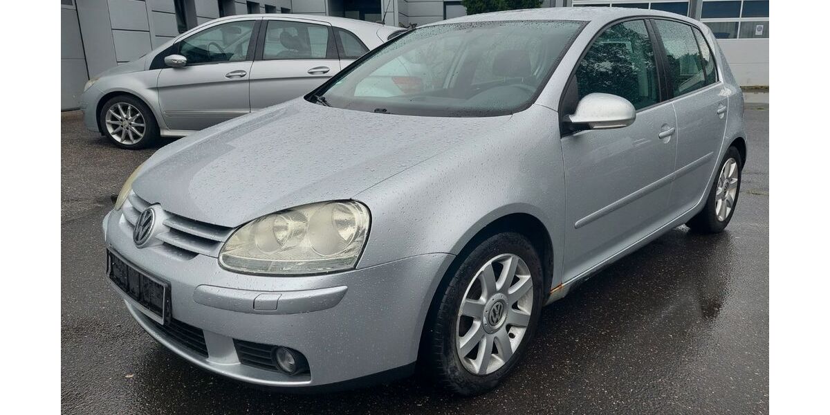 VW Golf 155.000 km 1.500 &euro; Sulzbach-Rosenberg 92237