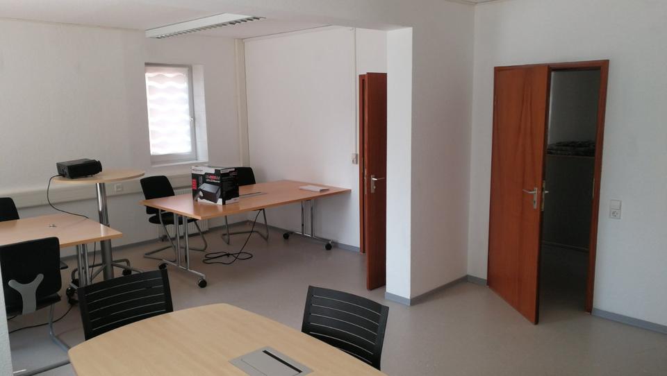 Gewerbeobjekt Isernhagen - 1.490&euro; | Angebot:24384932