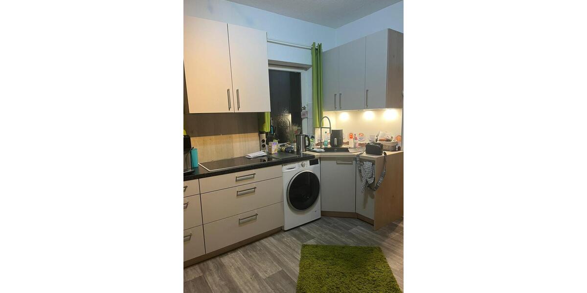 Zweifamilienhaus + Einliegerwohnung auf großem Grundstück – ruhig 11 zimmer