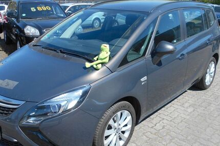 Opel Zafira 180.000 km 7.850 € Neumünster 24539