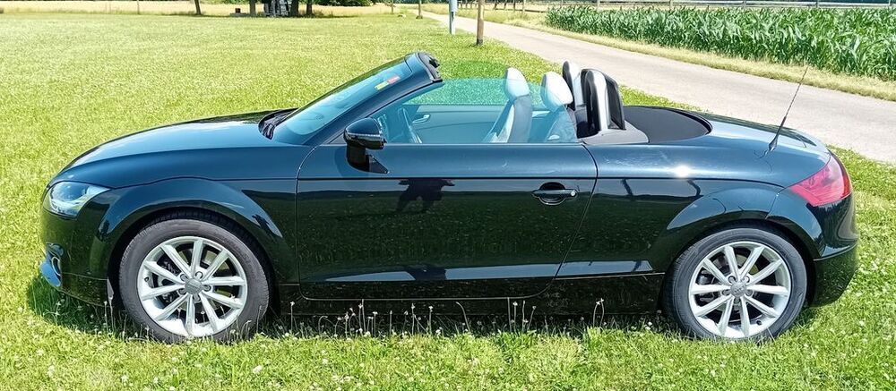 TT