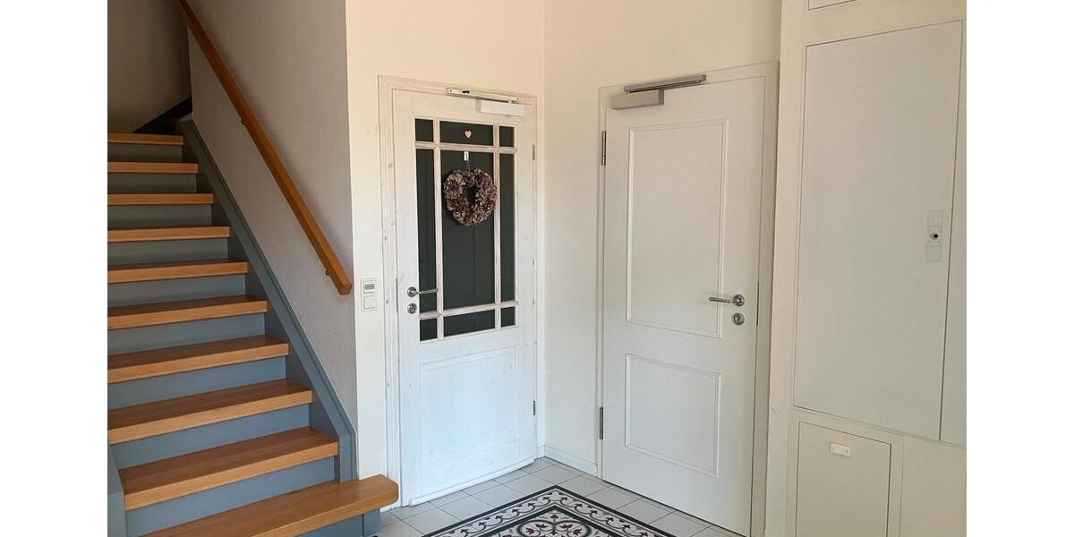 Terrassenwohnung Bergen auf Rügen - 4 Zimmer, 125 m&sup2;, 1.350&euro; | Angebot:26631222