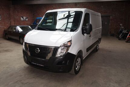 Nissan NV400