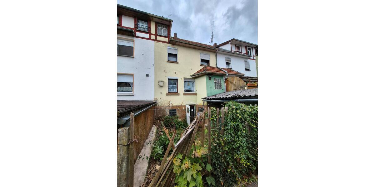 Reihenhaus Gudensberg - 7 Zimmer, 115 m&sup2;, 75.000&euro; | Angebot:27029289