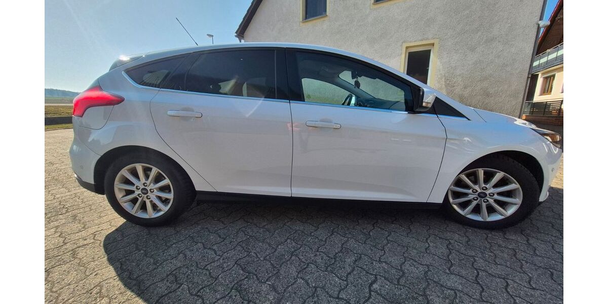 Ford Focus 102.000 km 10.000 &euro; Vilseck 92249