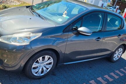 Peugeot 208 117.710 km 4.300 &euro; Bergkamen 59192
