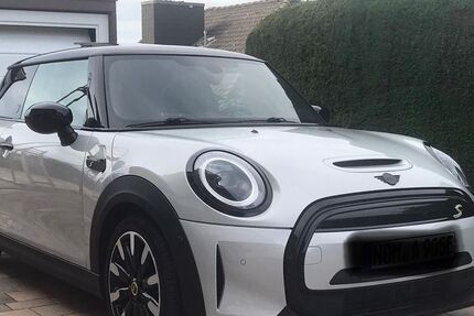 Mini Cooper SE 55.000 km 18.750 &euro; Northeim 37154