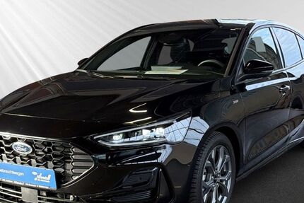 Ford Focus 8.367 km 25.990 &euro; Oberhausen - Sterkrade 46145