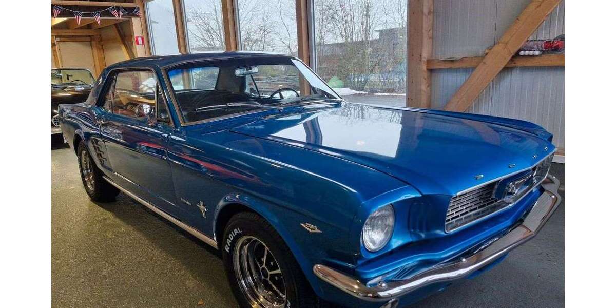 Ford Mustang 106.250 km 29.990 &euro; Breitscheid 35767