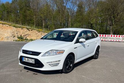 Ford Mondeo 125.572 km 8.499 &euro; Büren 33142