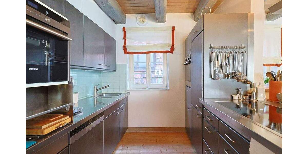 Doppelhaushälfte Ehningen - 4 Zimmer, 135 m&sup2;, 1.755&euro; | Angebot:25603660