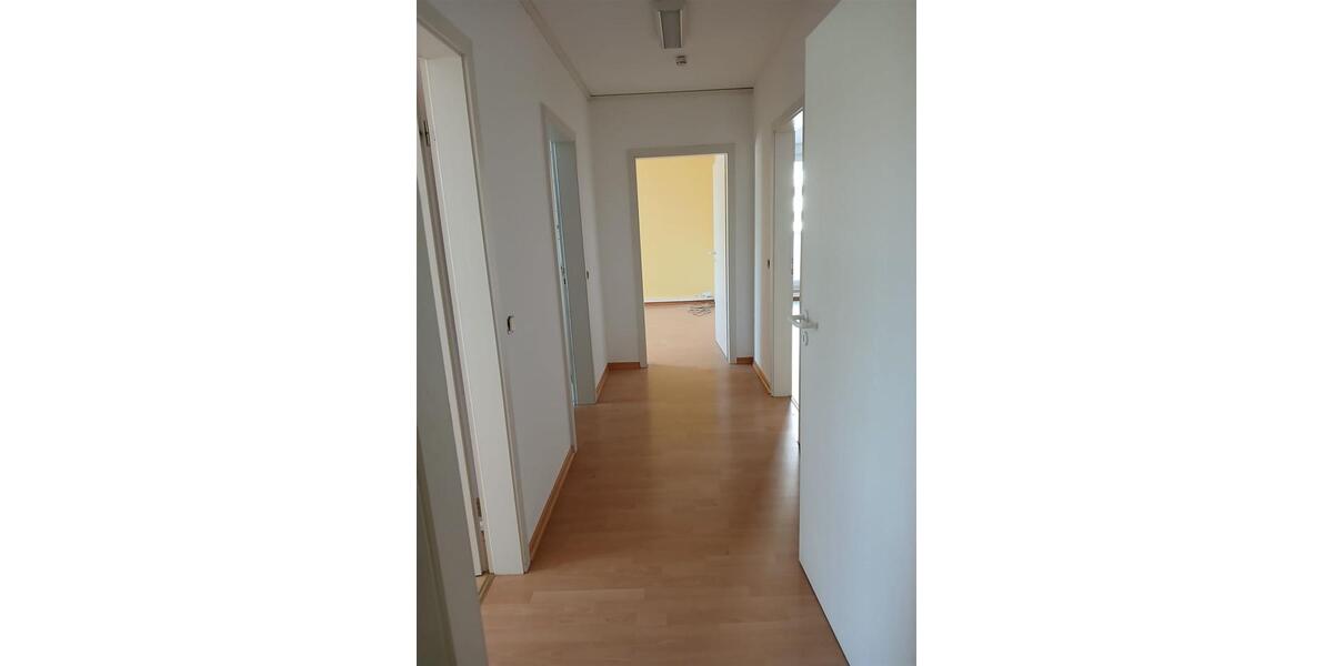 Etagenwohnung Homburg - 3 Zimmer, 102 m&sup2;, 950&euro; | Angebot:26425776
