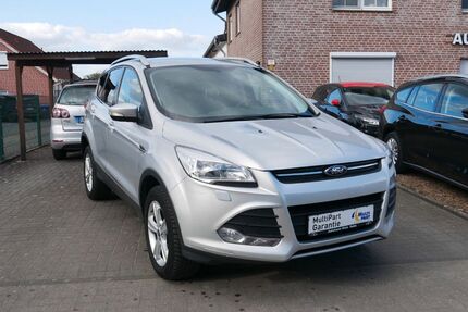 Ford Kuga 73.446 km 14.990 &euro; Selm 59379