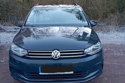 VW Touran 218.000 km 9.900 &euro; Preußisch Oldendorf 32361