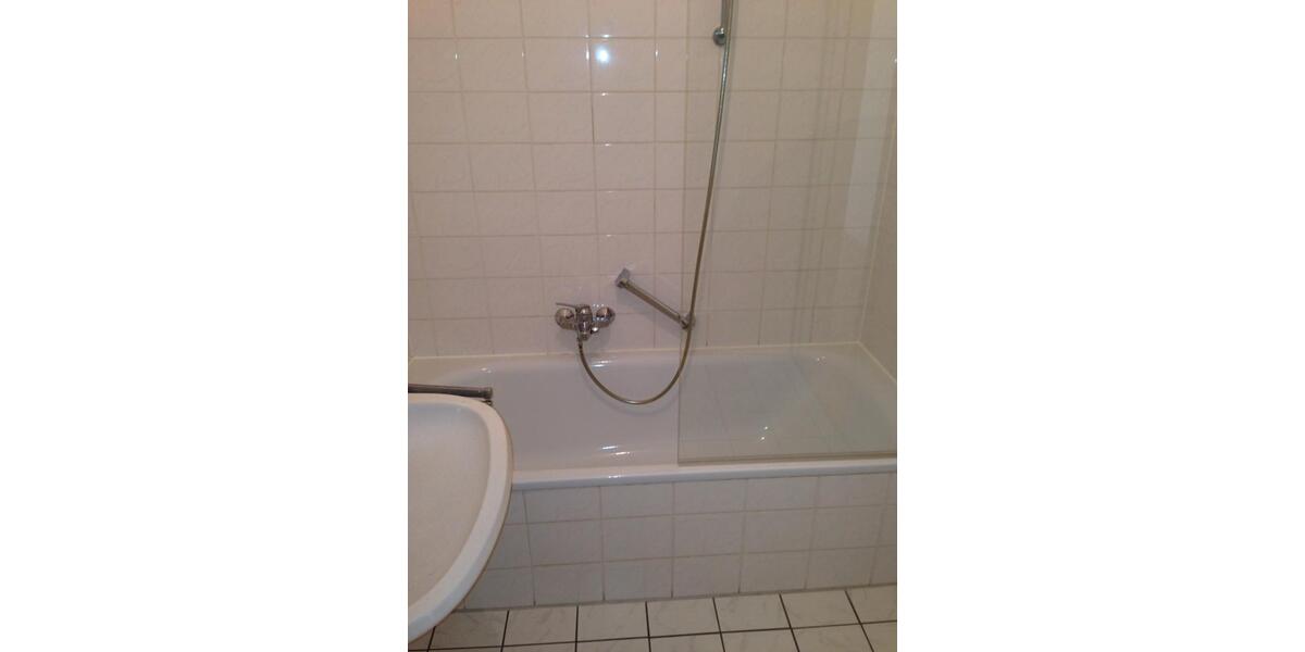 Erdgeschoßwohnung Lage - 2 Zimmer, 56 m&sup2;, 138.000&euro; | Angebot:26145630