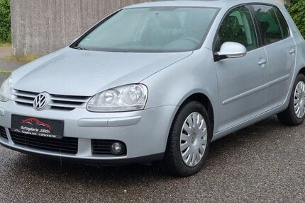 VW Golf 74.000 km 5.499 &euro; Jülich 52428