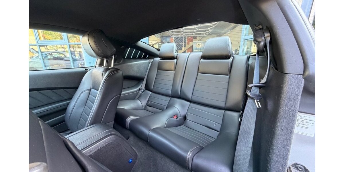Ford Mustang 3,7 LED LEDER 130.000 km 16.999 &euro; Rudolstadt 07407