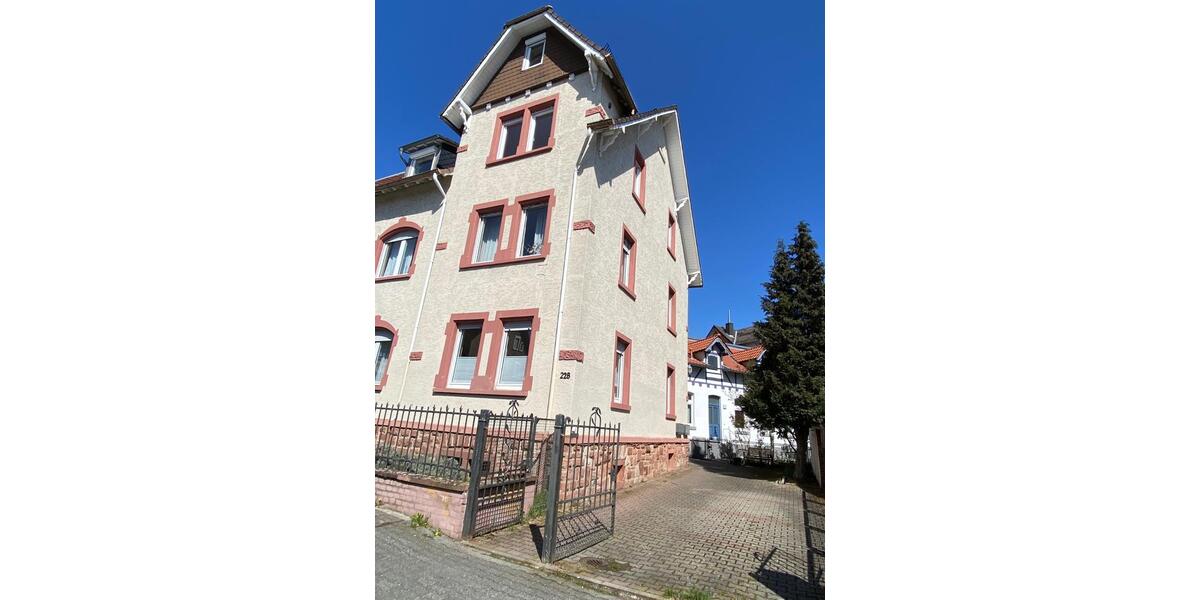 Mehrfamilienhaus, Wohnhaus Frankfurt am Main Bergen-Enkheim - 10 Zimmer, 212 m&sup2;, 740.000&euro; | Angebot:26857801