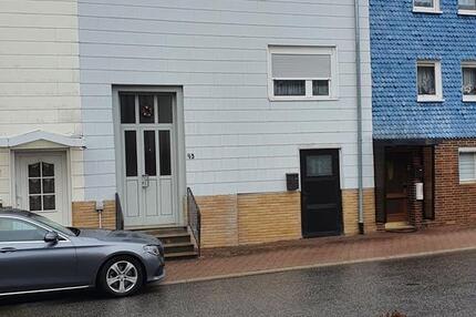1 Fam Haus , 34576 Homberg Efze ab 01.06.2025 zu vermieten