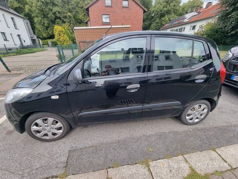 i10