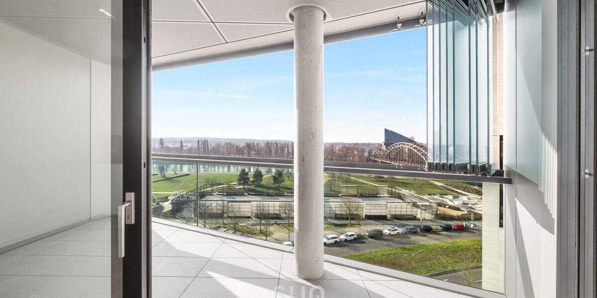 Etagenwohnung Frankfurt am Main Ostend - 2 Zimmer, 64 m&sup2;, 1.960&euro; | Angebot:25471138