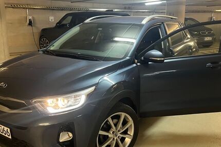 Kia Stonic 41.500 km 13.900 &euro; München 80798