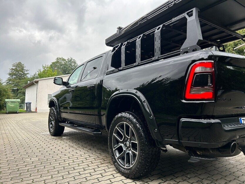 Ram 1500 Crew Cab Pick-up
