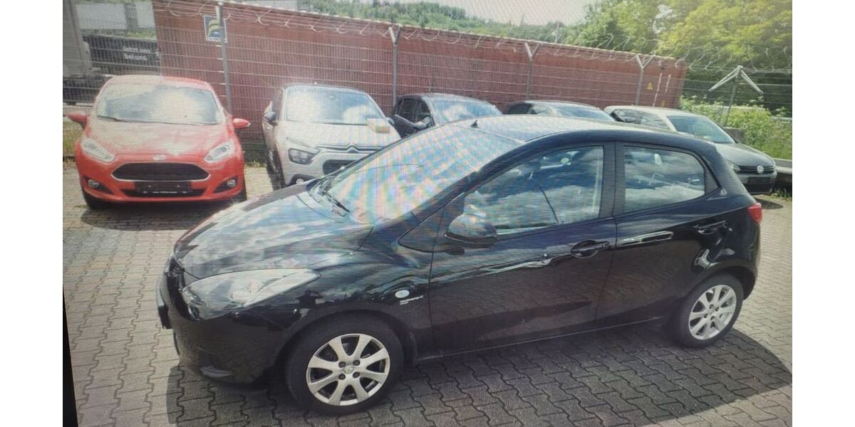Mazda 2 119.000 km 3.990 &euro; Ludwigshafen am Rhein 67059