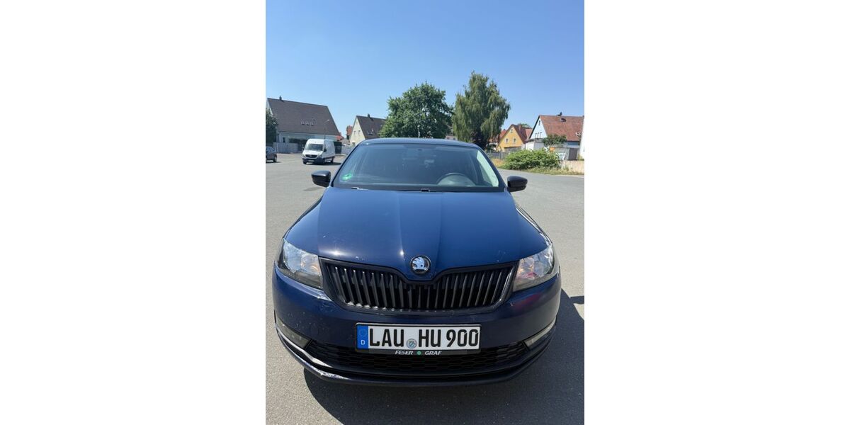 Skoda Rapid 110.000 km 12.400 &euro; Röthenbach 90552
