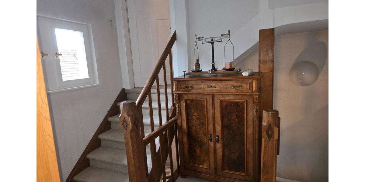 Einfamilienhaus Villingen-Schwenningen Schwenningen - 7 Zimmer, 167 m&sup2;, 460.000&euro; | Angebot:26766134