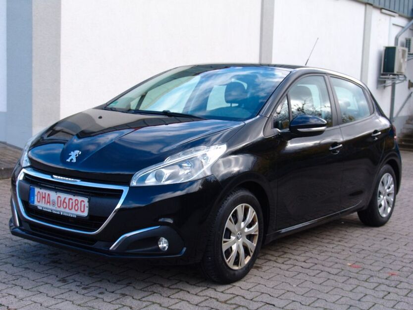 Peugeot 208 118.000 km 5.900 € Osterode/Harz 37520