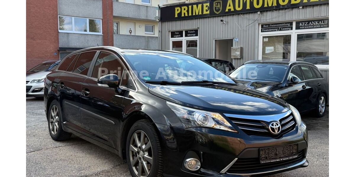 Toyota Avensis 283.600 km 4.270 &euro; Kiel 24113