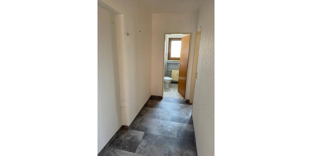 Etagenwohnung Neustadt an der Aisch - 4 Zimmer, 120 m&sup2;, 1.115&euro; | Angebot:26705045