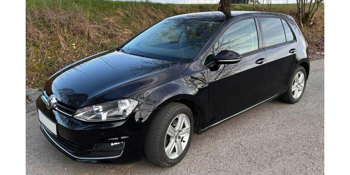 VW Golf 155.458 km 8.990 &euro; Eslohe 59889