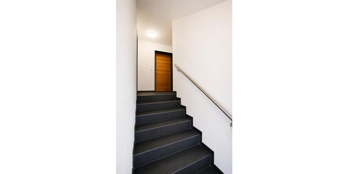 Etagenwohnung Kolbermoor - 2 Zimmer, 67 m&sup2;, 1.070&euro; | Angebot:26665971