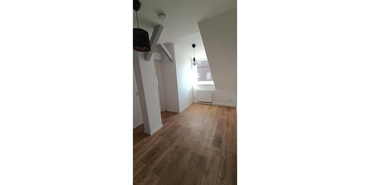 Dachgeschoßwohnung Erfurt Johannesplatz - 2 Zimmer, 50 m&sup2;, 540&euro; | Angebot:26340730