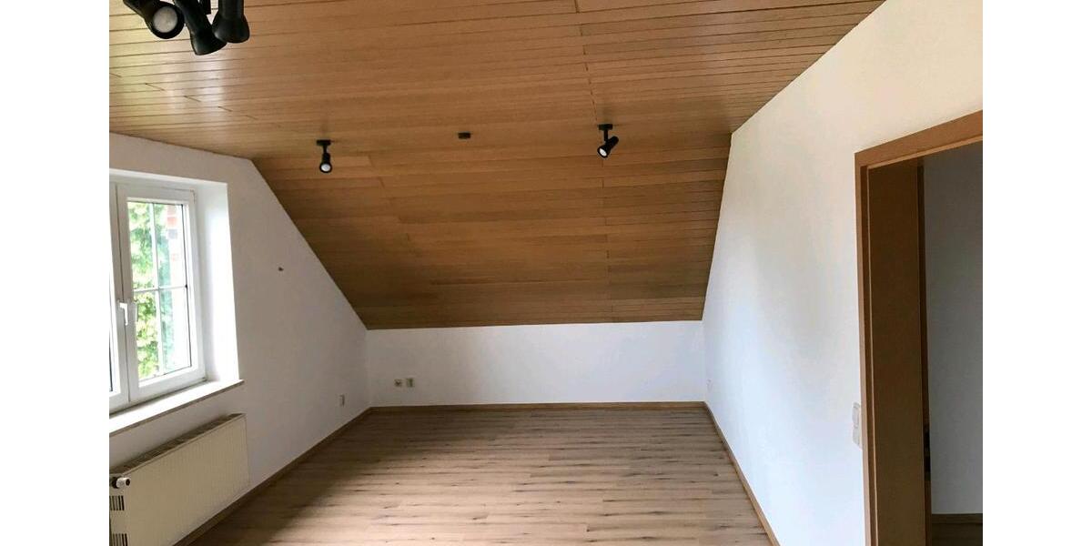 Dachgeschoßwohnung Eggesin - 4 Zimmer, 95 m&sup2;, 522&euro; | Angebot:24806638