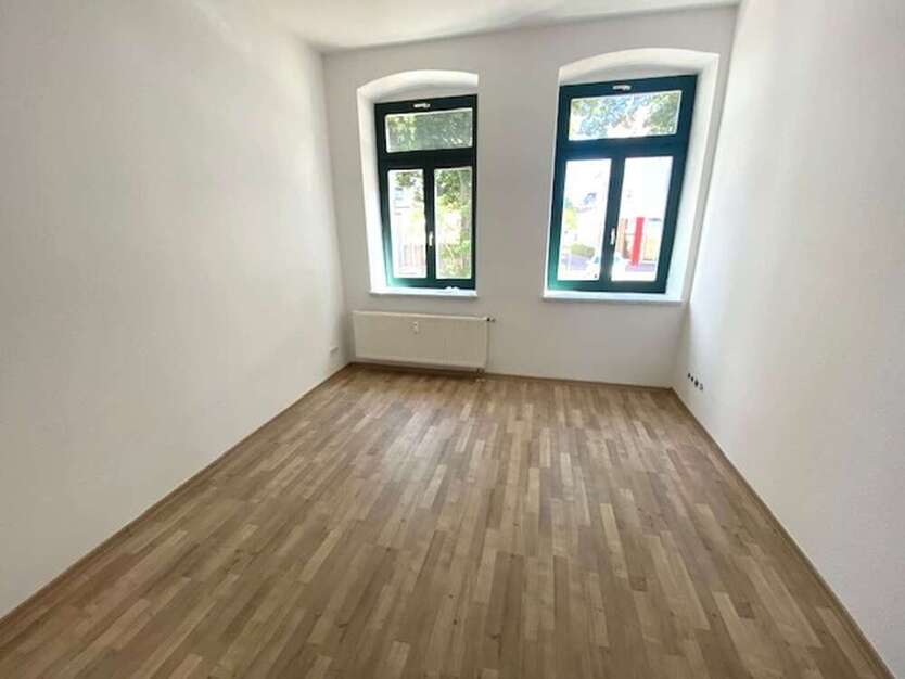 3-Zimmer-EG-Wohnung mit TERRASSE
