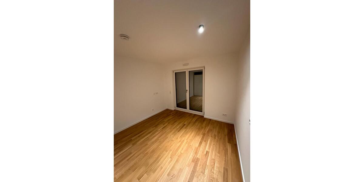 Erdgeschoßwohnung Hattersheim am Main - 2 Zimmer, 68 m&sup2;, 1.350&euro; | Angebot:26178122