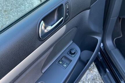 VW Golf 285.000 km 1.800 &euro; Solms 35606