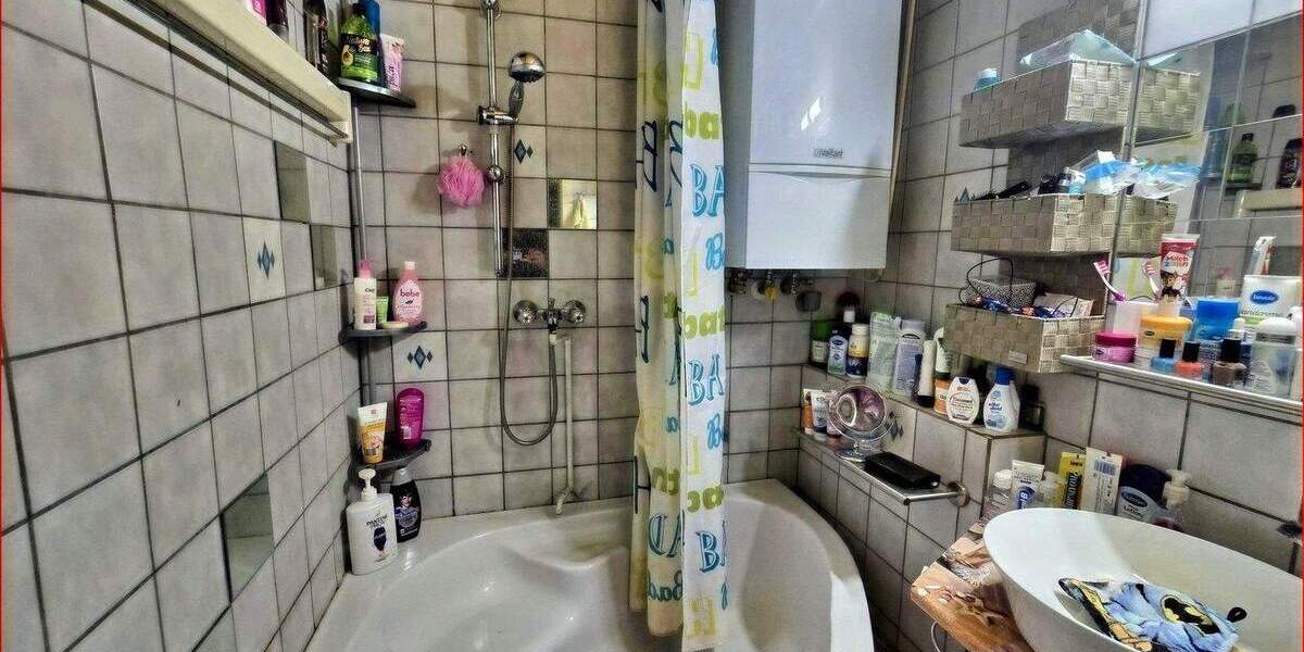 Etagenwohnung Pforzheim Oststadt - 4 Zimmer, 86 m&sup2;, 224.000&euro; | Angebot:25355699