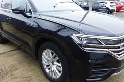 VW Touareg 60.007 km 47.450 € Zwickau 08058