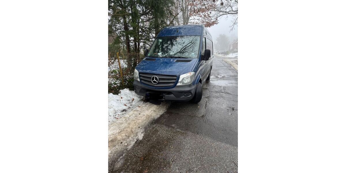 Mercedes-Benz Sprinter 223.000 km 13.550 &euro; hamburg 22417