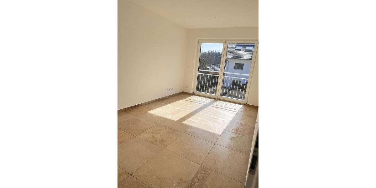 Doppelhaushälfte Egmating - 7 Zimmer, 174 m&sup2;, 2.600&euro; | Angebot:25384338