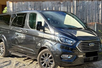 Ford Tourneo Custom 480.000 km 12.390 &euro; Offenburg OT Nordstadt 77652