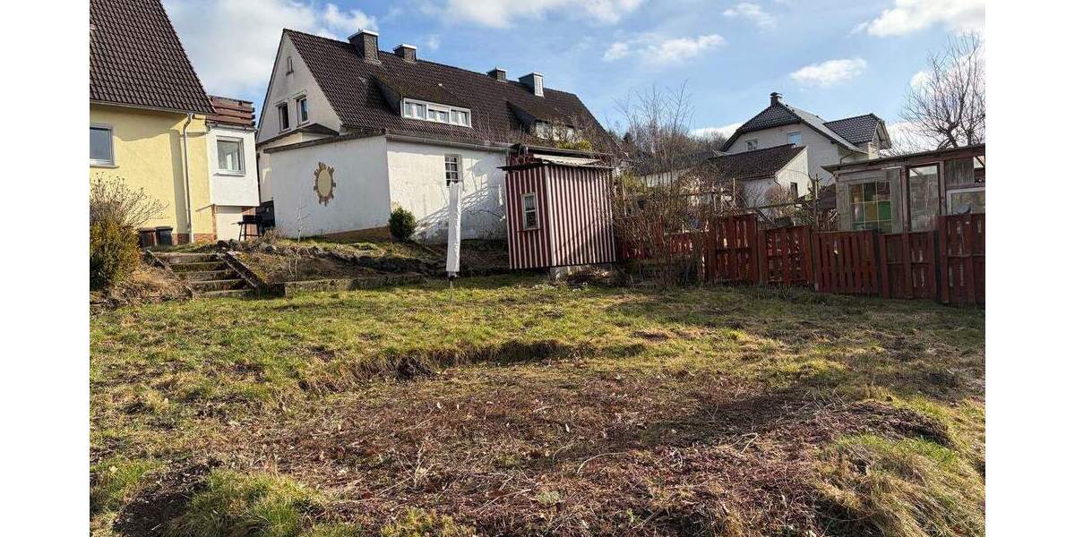 Doppelhaushälfte Bad Berleburg - 5 Zimmer, 135 m&sup2;, 189.000&euro; | Angebot:25938522