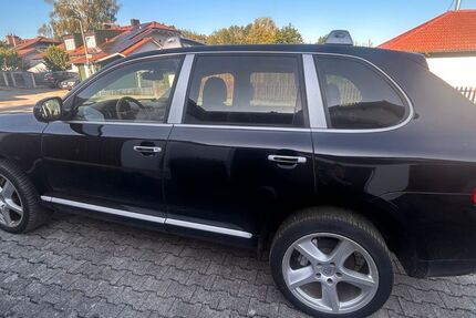 Porsche Cayenne 334.510 km 2.380 &euro; Seefeld 82229
