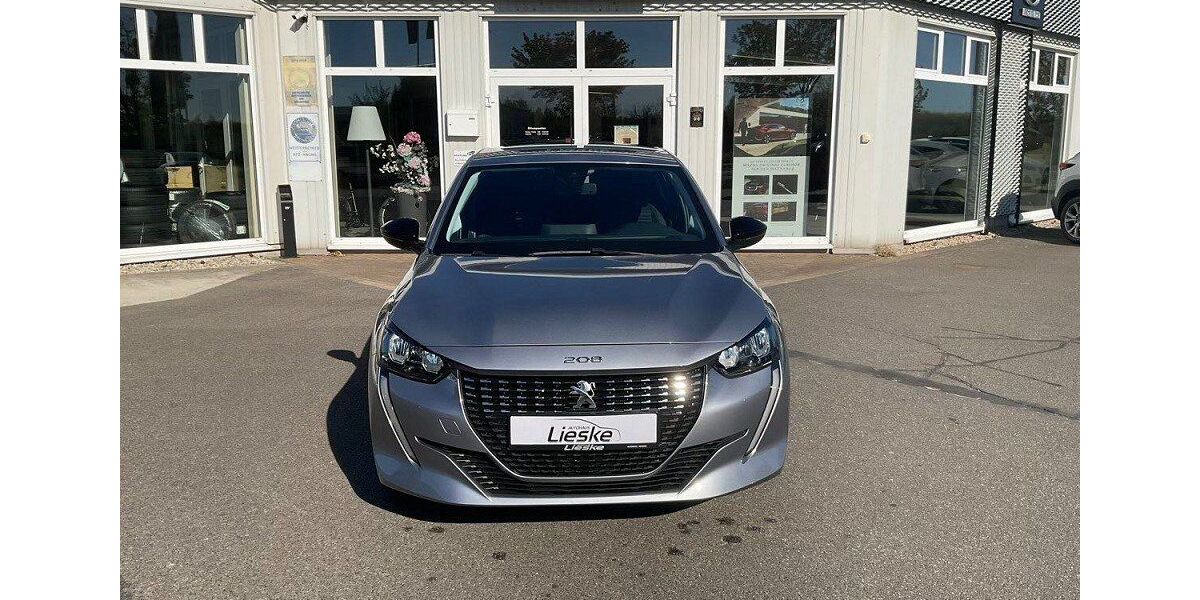 Peugeot 208 15.630 km 14.790 &euro; Sprotta-Siedlung 04838
